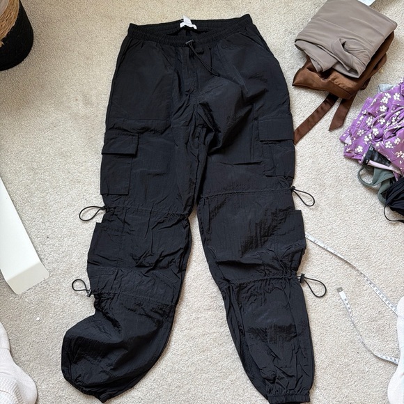 Pants - Adjustable cargo parachute pants